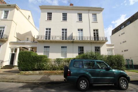 1 bedroom flat to rent, Warwick Terrace, Leamington Spa