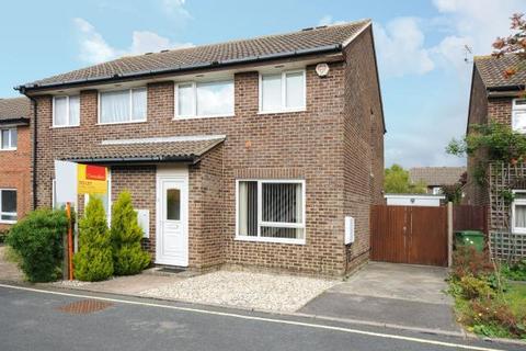 3 bedroom semi-detached house to rent, Hayes Close,  Marston,  OX3