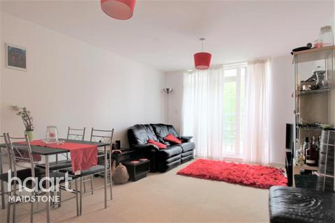 1 bedroom flat to rent, Kingfisher Meadow, ME16