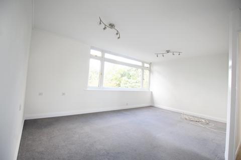 2 bedroom flat to rent, Tidys Lane, Epping, CM16