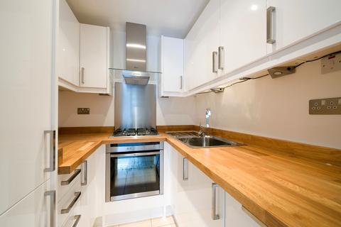 2 bedroom flat to rent, Cornwall Gardens, SW7