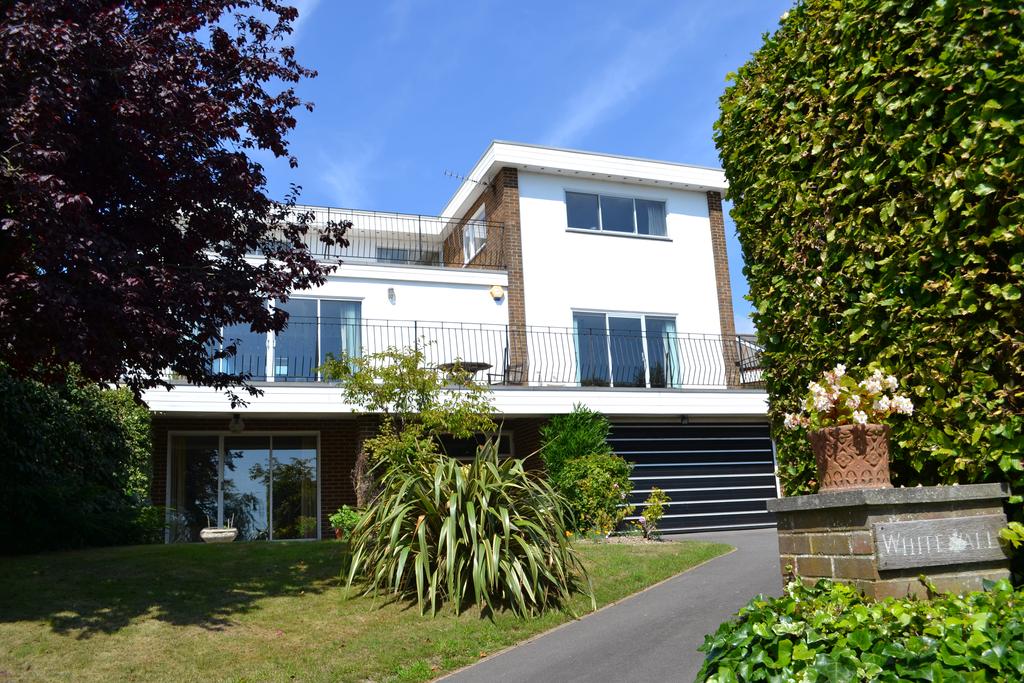 Granville Road, St Margarets Bay, Dover CT15 4 bed detached house £