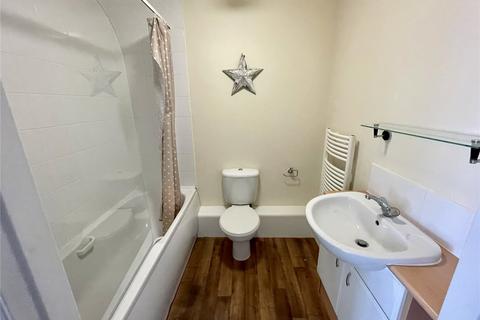 2 bedroom apartment to rent, Manor Park Road, Cleckheaton, West Yorkshire, BD19