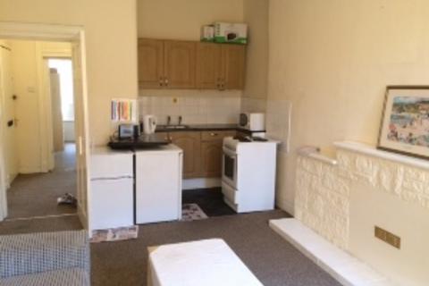 1 bedroom flat to rent, Aberfeldy Street, Glasgow G31