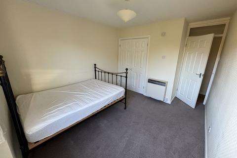 2 bedroom flat for sale, Monkridge Court, South Gosforth, Newcastle upon Tyne, Tyne and Wear, NE3 1YW