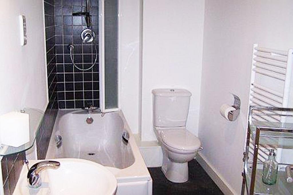 Bathroom/WC