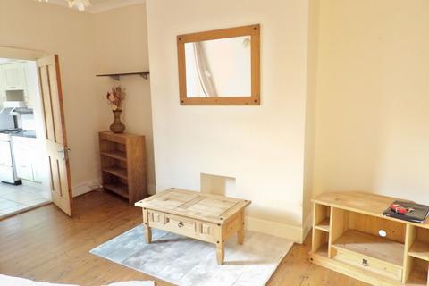 2 bedroom ground floor flat for sale, Stanhope Road, South Shields, Tyne and Wear, NE33 4RB