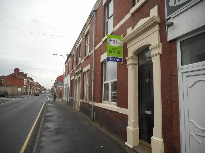 307 Plungington Road - Room 3