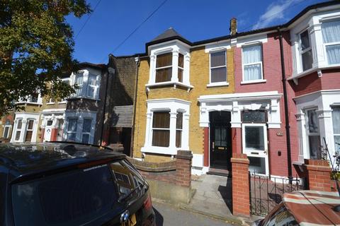3 bedroom terraced house to rent - Three bedroom House to Let- Hatherley Road, Walthamstow, London E17 (£2,400pcm)