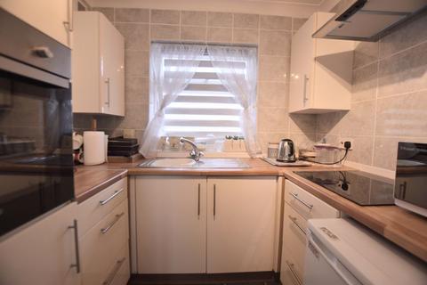 1 bedroom retirement property for sale, Flintergill Court, Heelands, Milton Keynes