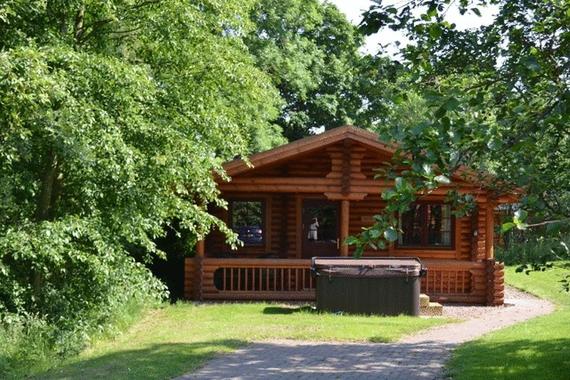 Felmoor Park Alnwick Two Bedroom Luxury Lodge 2 Bed Log Cabin