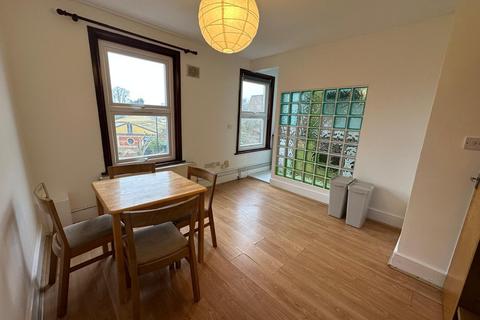 1 bedroom flat to rent, Chatsworth Road, Hackney , E5