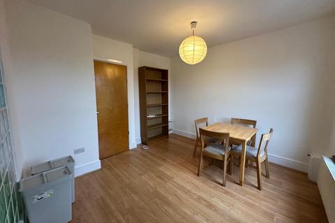 1 bedroom flat to rent, Chatsworth Road, Hackney , E5