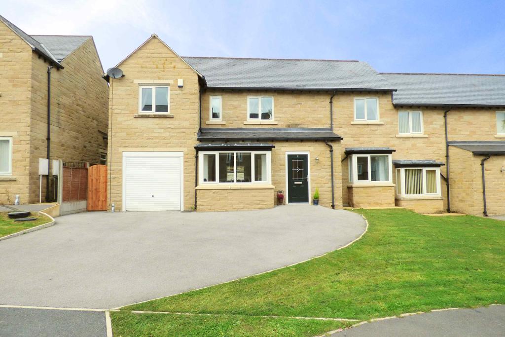 8 Old Cottage Close, Hipperholme HX3 8DB 3 bed semidetached house £