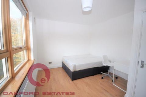 3 bedroom flat to rent, Plender Street, Camden, London NW1