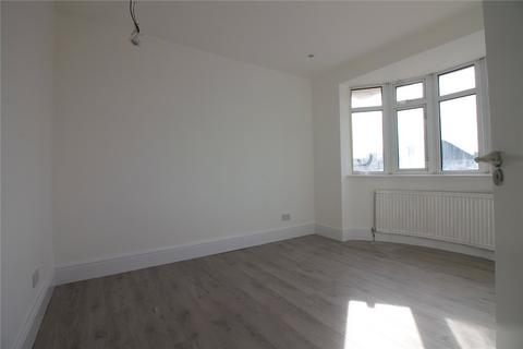 3 bedroom end of terrace house to rent, Carlyon Avenue, Harrow, HA2