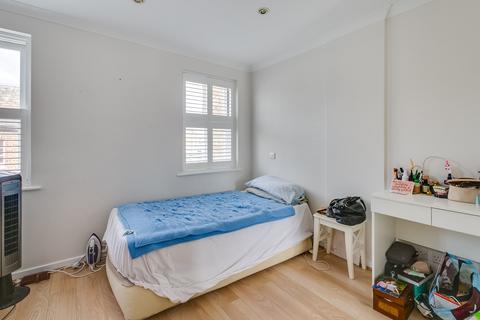 3 bedroom house to rent, Lancaster Park, Richmond, Surrey