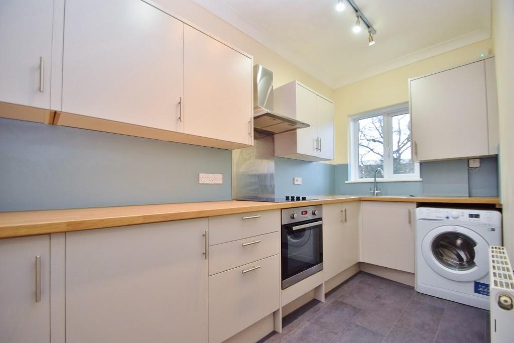 Apartment in Bournemouth - View 3