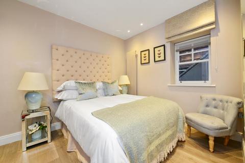 2 bedroom flat to rent, Hampstead, London NW3