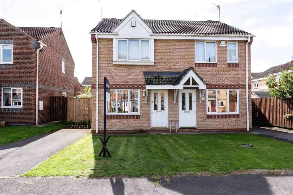 Hallgarth, Consett, DH8 8BJ 2 bed semidetached house £84,950