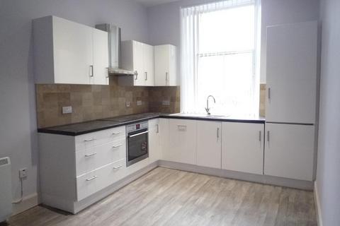 3 bedroom flat to rent, Whitehall Crescent, Dundee, DD1