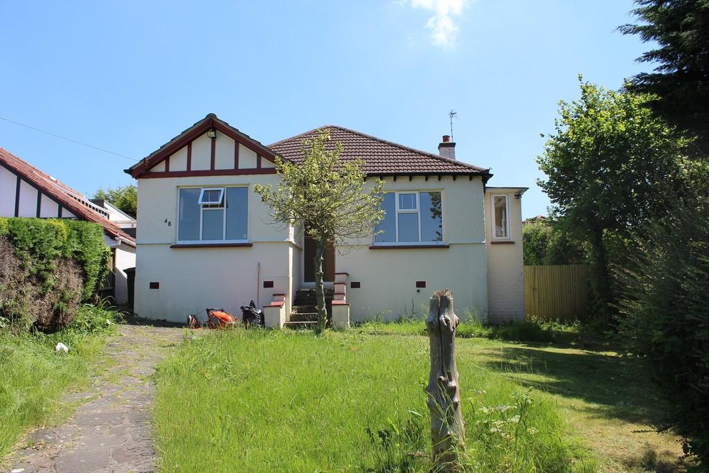 Potter Street, Northwood 2 bed detached bungalow £1,525 pcm (£352 pw)