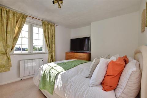 1 bed flats for sale in cranbrook, kent | buy latest