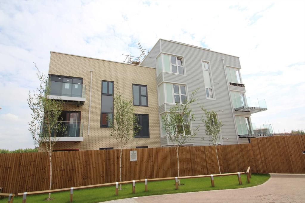 Champlain Street, Reading 2 bed apartment £330,000