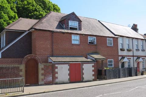 1 bedroom apartment to rent - St. Pancras, Chichester