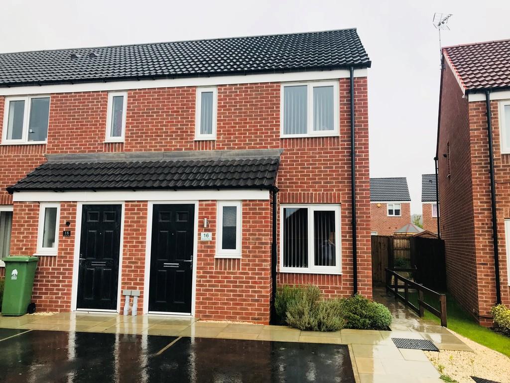 Skylark Way, Kings Clipstone 2 bed townhouse £650 pcm (£150 pw)