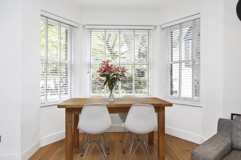 2 bedroom flat to rent, Fitzjohns Avenue, Hampstead, NW3