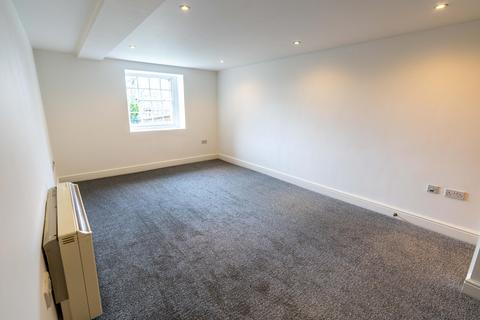 1 bedroom apartment to rent, Robertson Villas, Nags Head Lane, Rochester, Kent, ME1