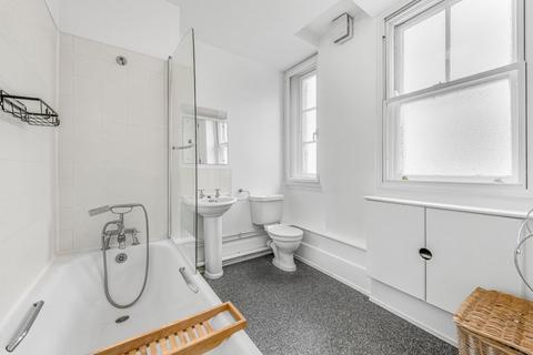 undefined, Dulverton Mansions, 166 Gray's Inn Road, London