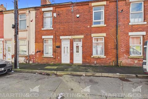 2 bedroom terraced house to rent, Great Central Avenue, Doncaster