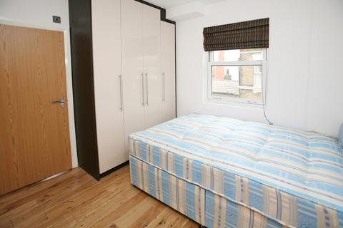 1 bedroom apartment to rent, Buross Street, Whitechapel, London