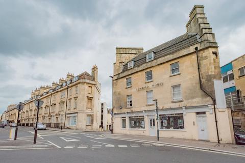 2 bedroom flat to rent, Lombard House