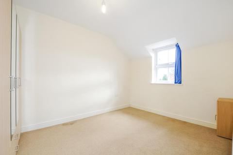 2 bedroom maisonette to rent - Ruskin Road,  Banbury,  OX16