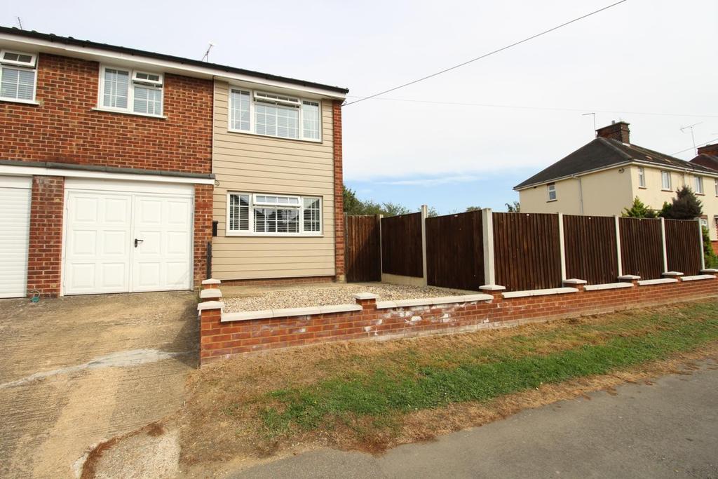 Church Street, Witham, Essex, CM8 3 bed semidetached house £320,000