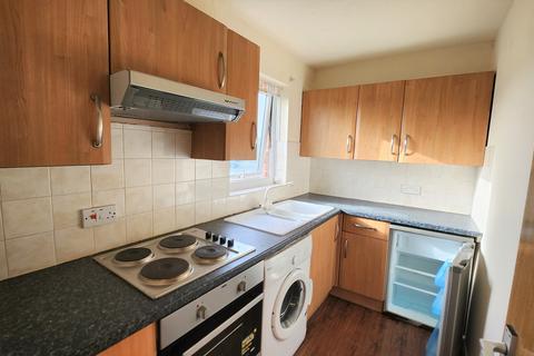 1 bedroom flat to rent, Braemar Gardens, Cippenham