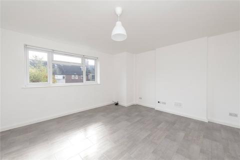 4 bedroom apartment to rent, Barcombe Avenue, London, SW2