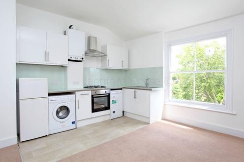 2 bedroom flat to rent, Henry Road, Finsbury Park, N4