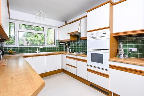 2 bedroom apartment to rent - Surbiton,  Surrey,  KT6