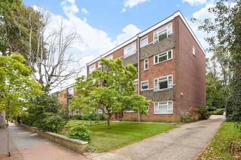 2 bedroom apartment to rent, Lovelace Road,  Surbiton,  KT6