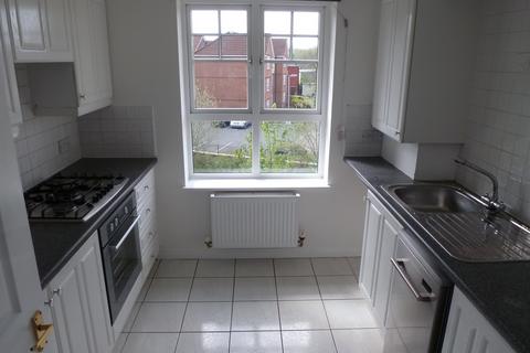 2 bedroom apartment to rent, Mill Chase Close, Wakefield WF2