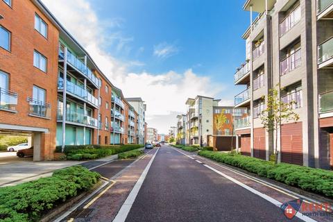 2 bedroom apartment to rent, Worsdell Drive, Gateshead