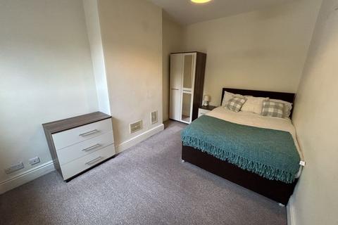 undefined, Bath Lane, Mansfield. Ensuite Room!