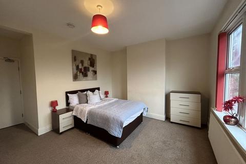 undefined, Bath Lane, Mansfield. Ensuite Room!
