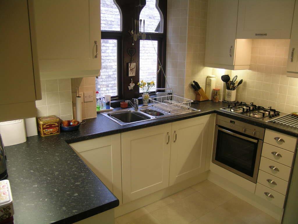 Fitted kitchen