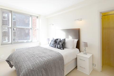 3 bedroom flat to rent, Hill Street, Mayfair, London W1J