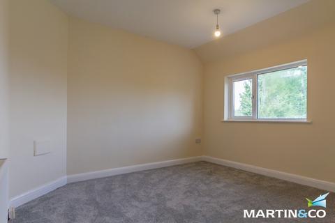 3 bedroom semi-detached house to rent, Barston Road, Oldbury, B68